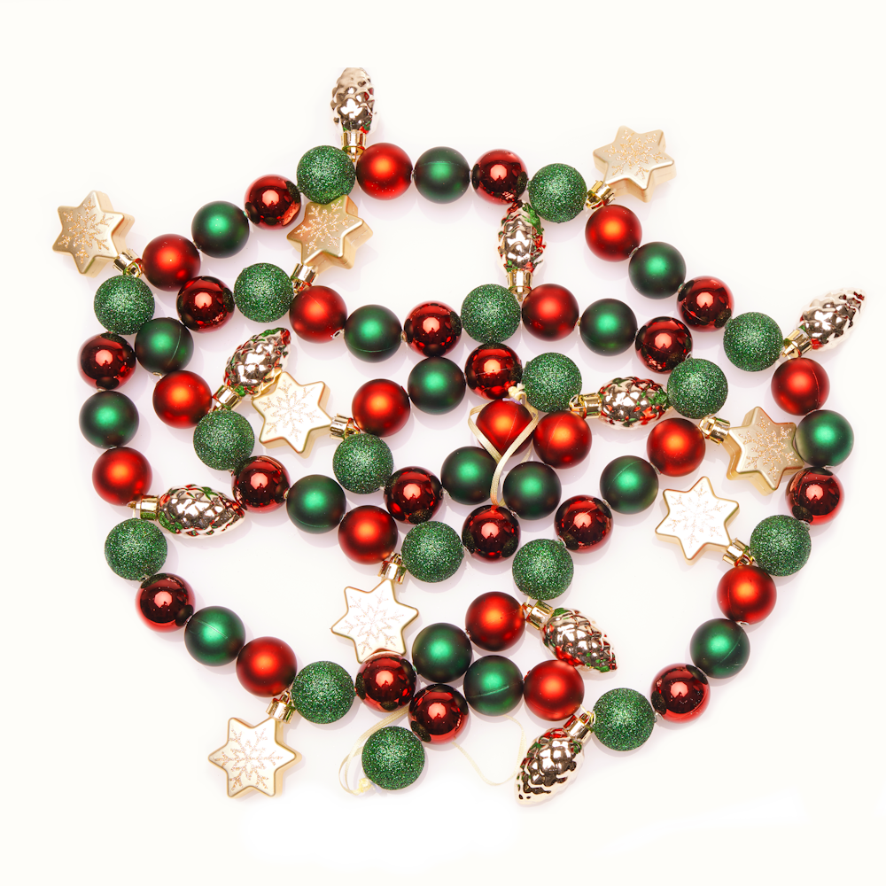 Christmas Garland – Balls and Stars, Shatterproof